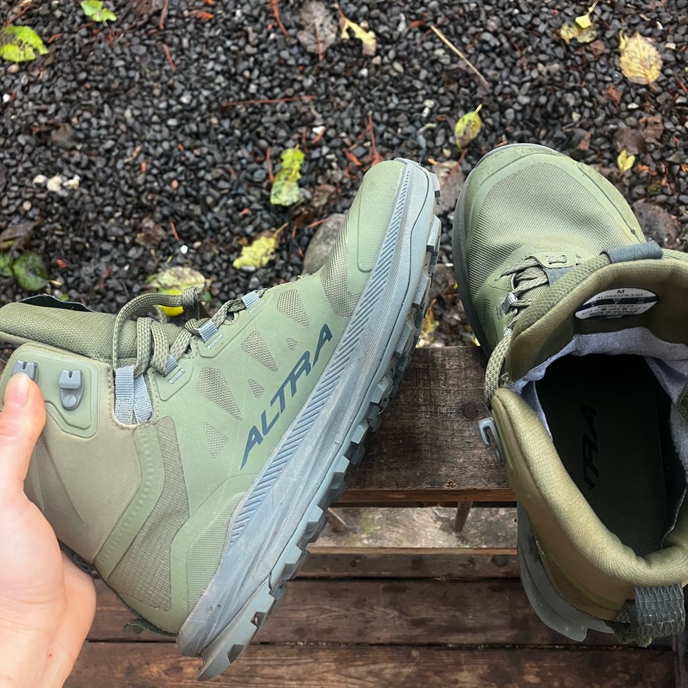 Altra Lone Peak Waterproof M7